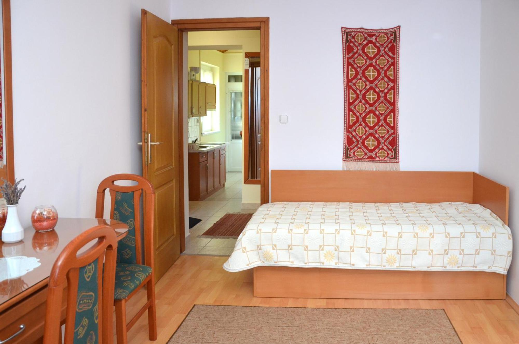 Panoráma Apartmanház Sárvár Exterior foto
